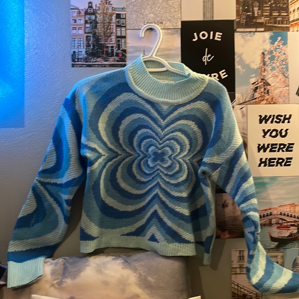 Turtle neck sweater